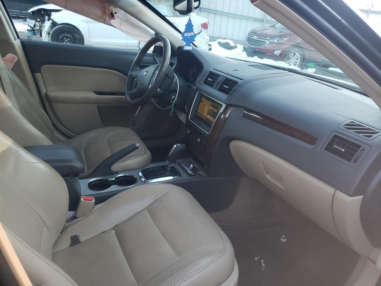 Photo 5 from auction – 2010 FORD FUSION SEL with VIN 3FAHP0JA4AR325859