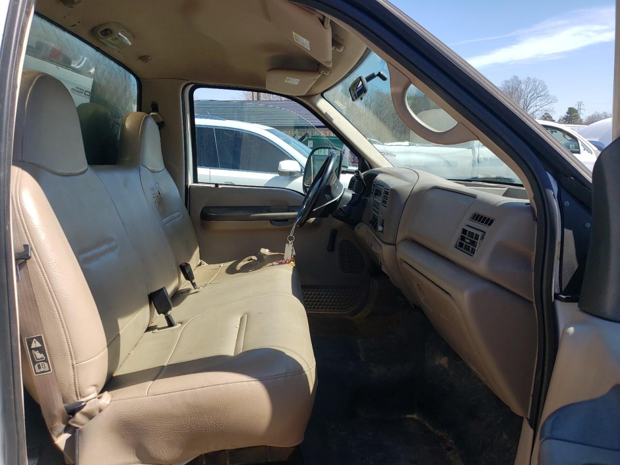 Photo 5 from auction – 2002 FORD F250 SUPER with VIN 1FTNF20L32EB20309