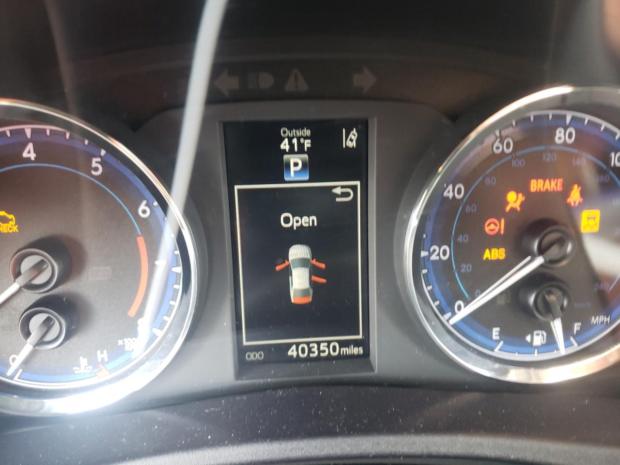 Photo 8 from auction – 2019 TOYOTA COROLLA L with VIN 2T1BURHE7KC182354