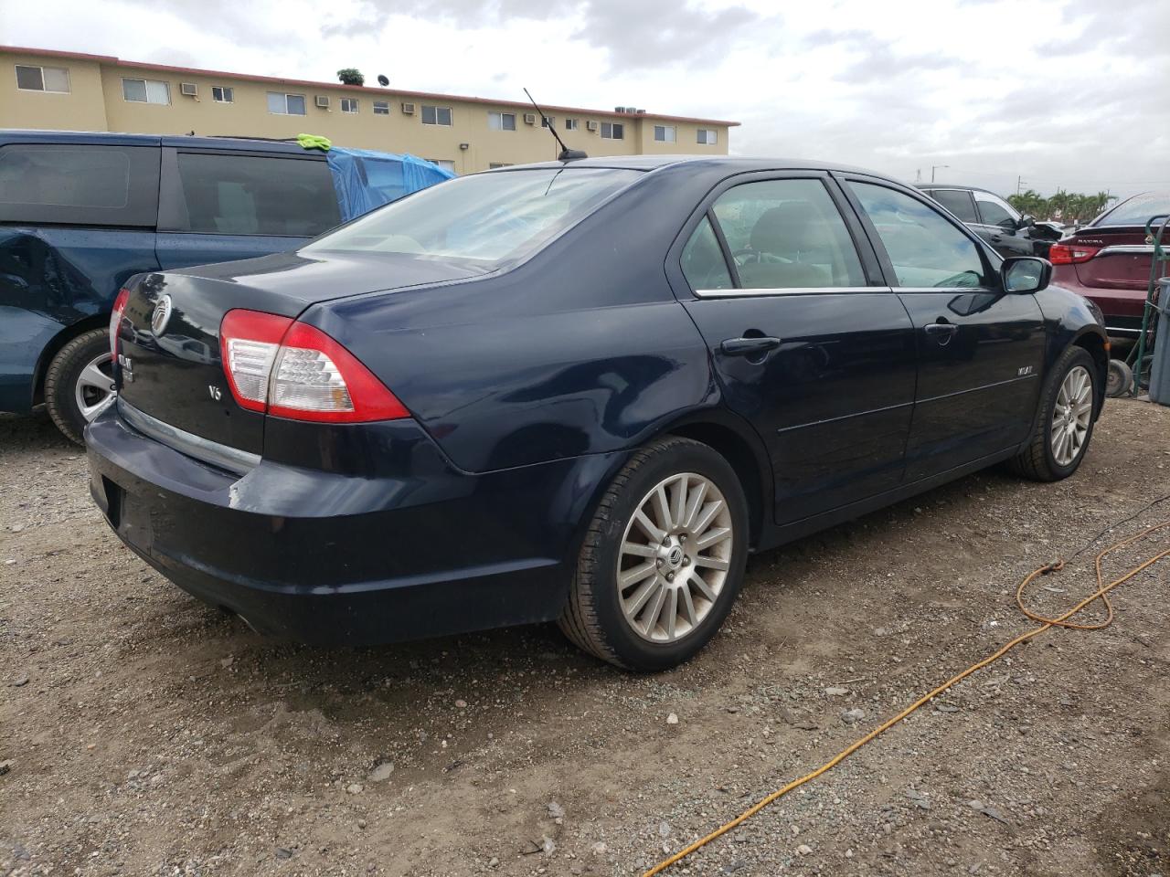 Photo 4 from auction – 2008 MERCURY MILAN PREM with VIN 3MEHM08198R615001