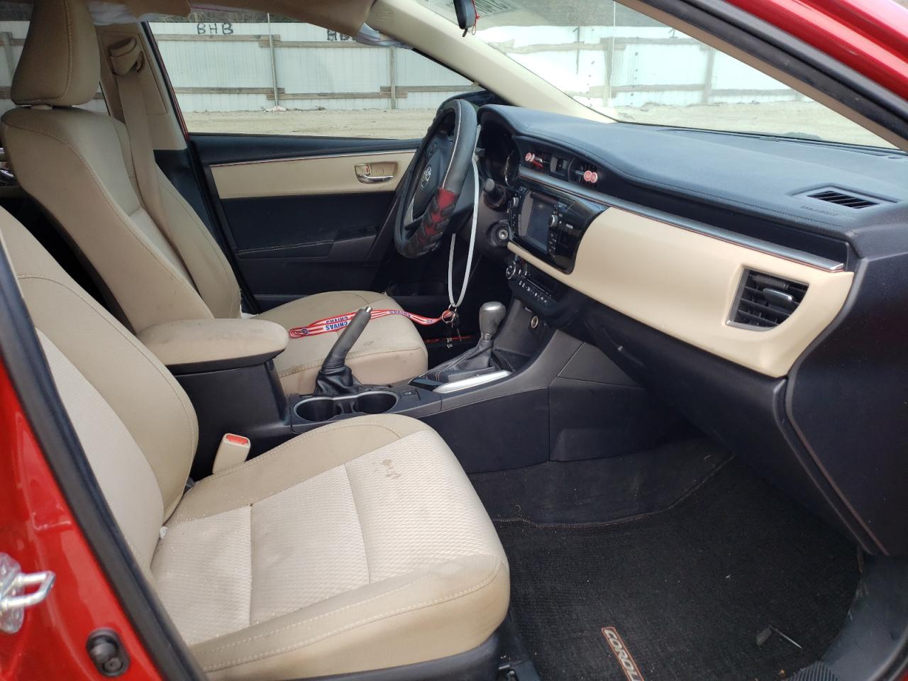 Photo 5 from auction – 2016 TOYOTA COROLLA with VIN 2T1BURHE3GC494467