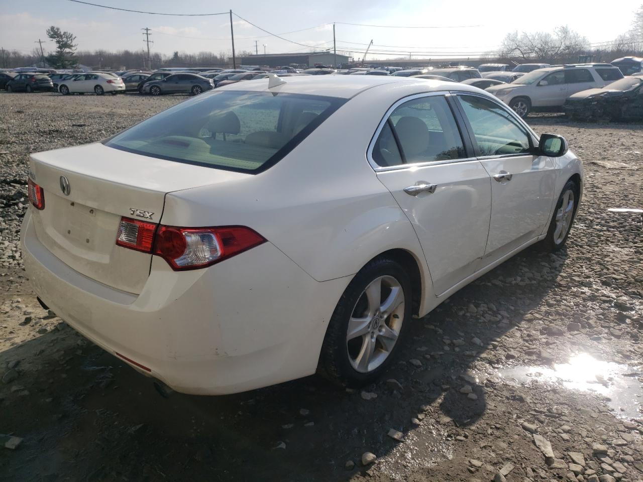 Photo 4 from auction – 2010 ACURA TSX with VIN JH4CU2F60AC018960