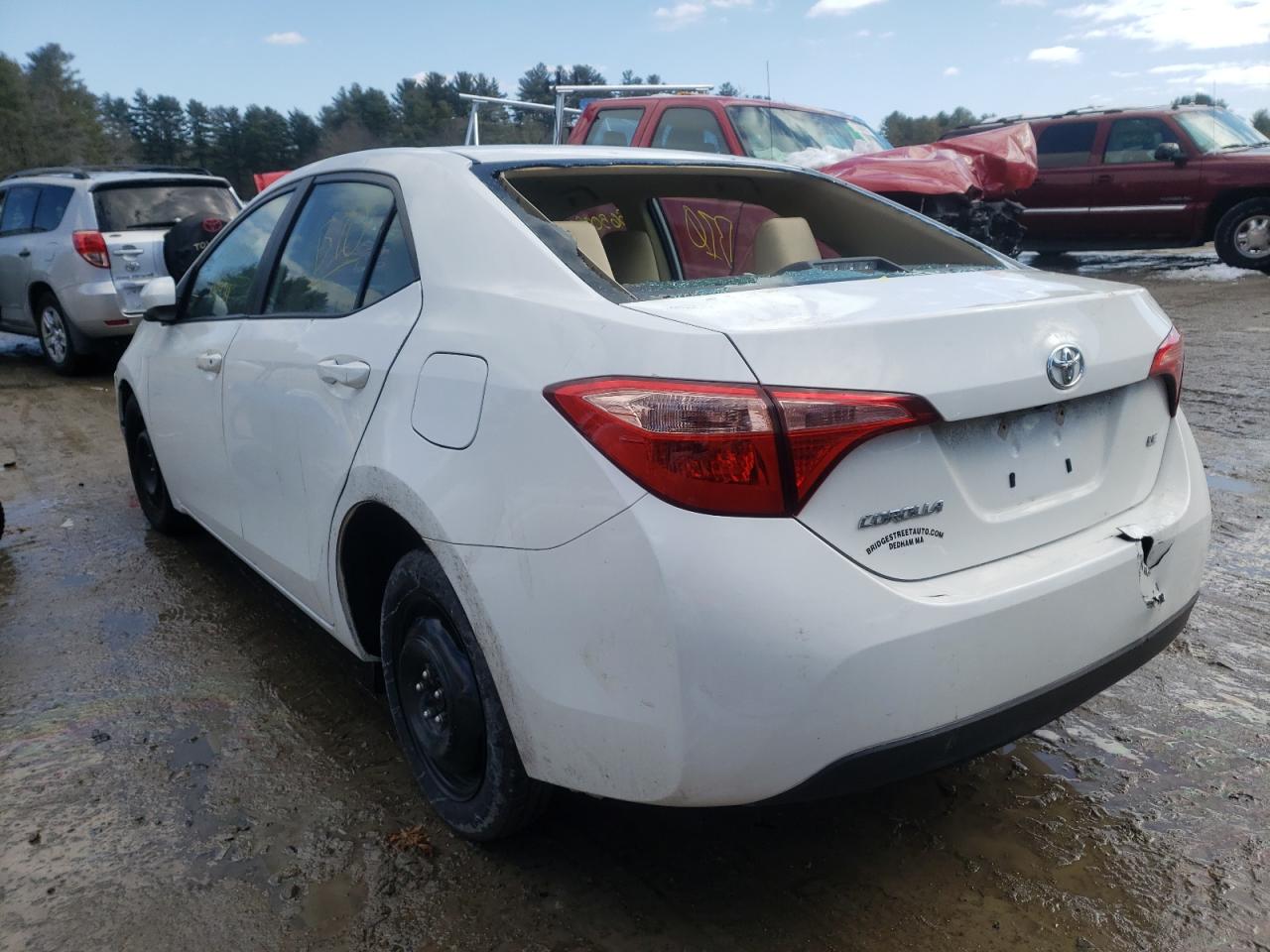 Photo 3 from auction – 2018 TOYOTA COROLLA L with VIN 2T1BURHE5JC005235