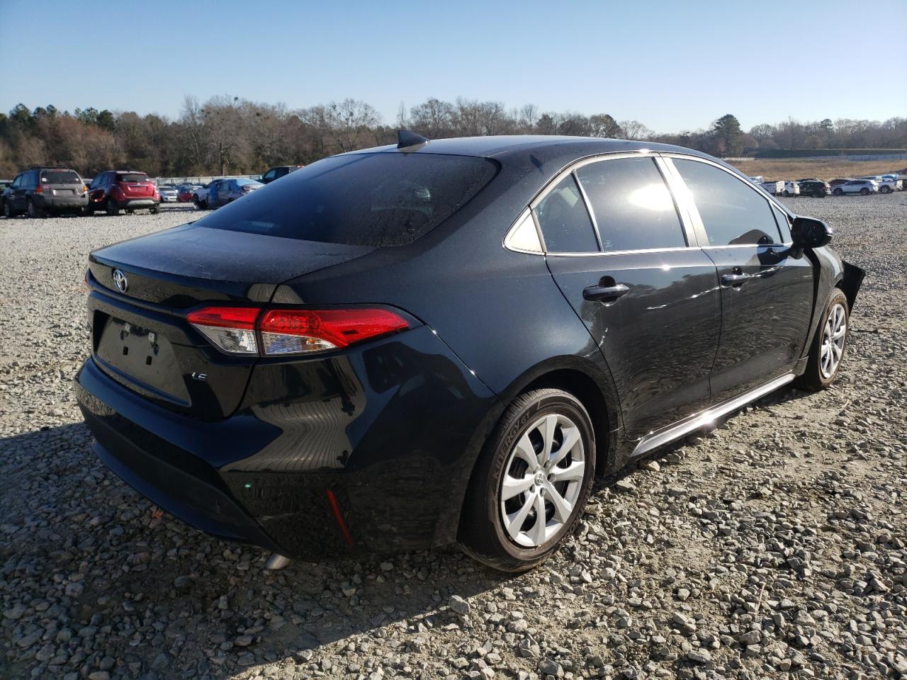 Photo 4 from auction – 2021 TOYOTA COROLLA LE with VIN 5YFEPMAE2MP229035