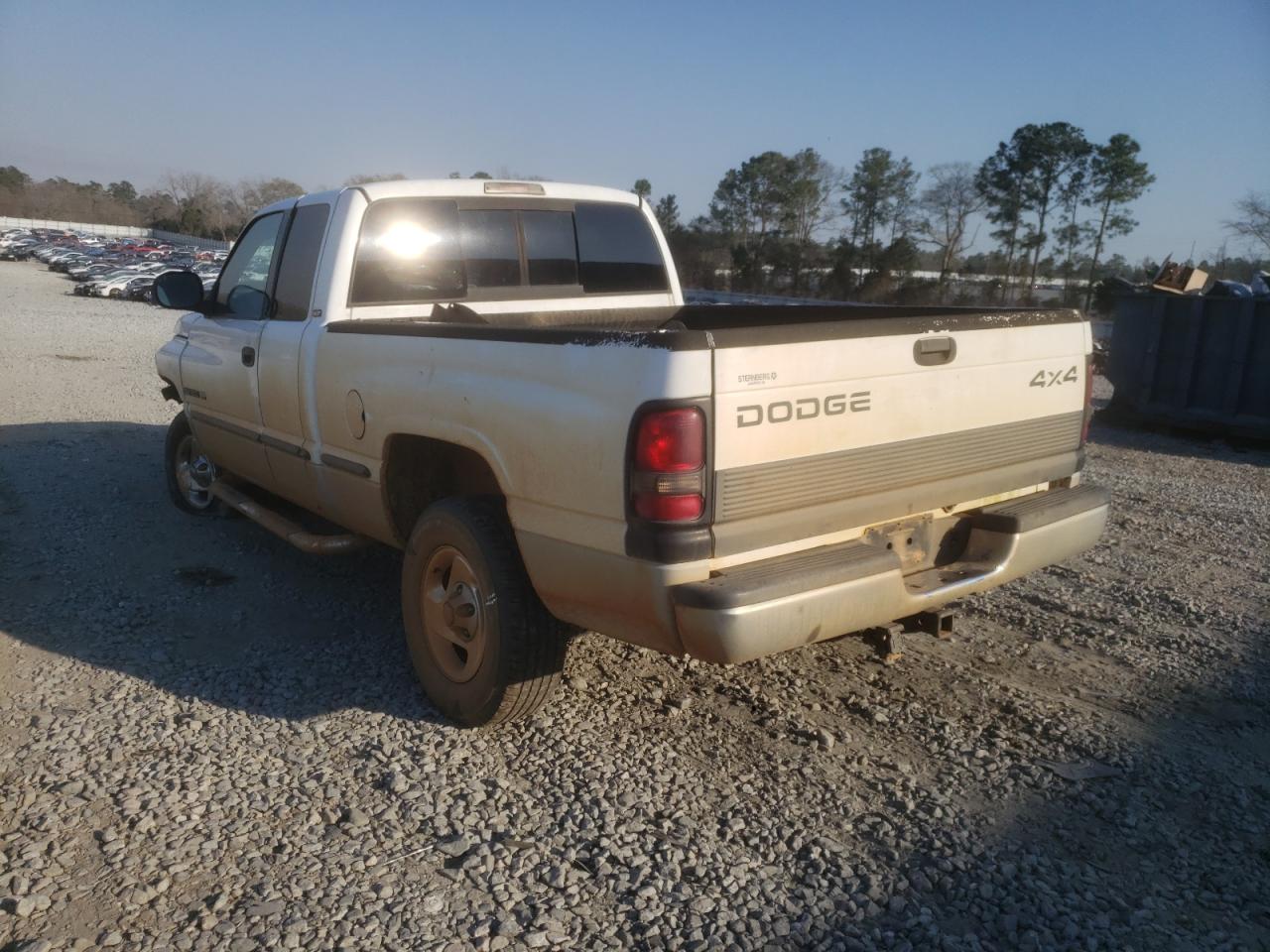 Photo 3 from auction – 1998 DODGE RAM 1500 with VIN 3B7HF13Z9WG146113