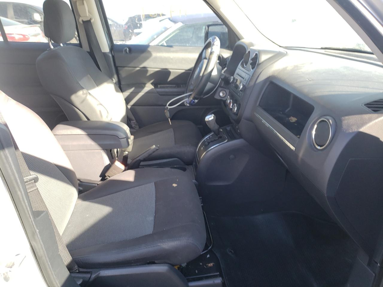 Photo 5 from auction – 2012 JEEP PATRIOT LA with VIN 1C4NJRFB2CD551964