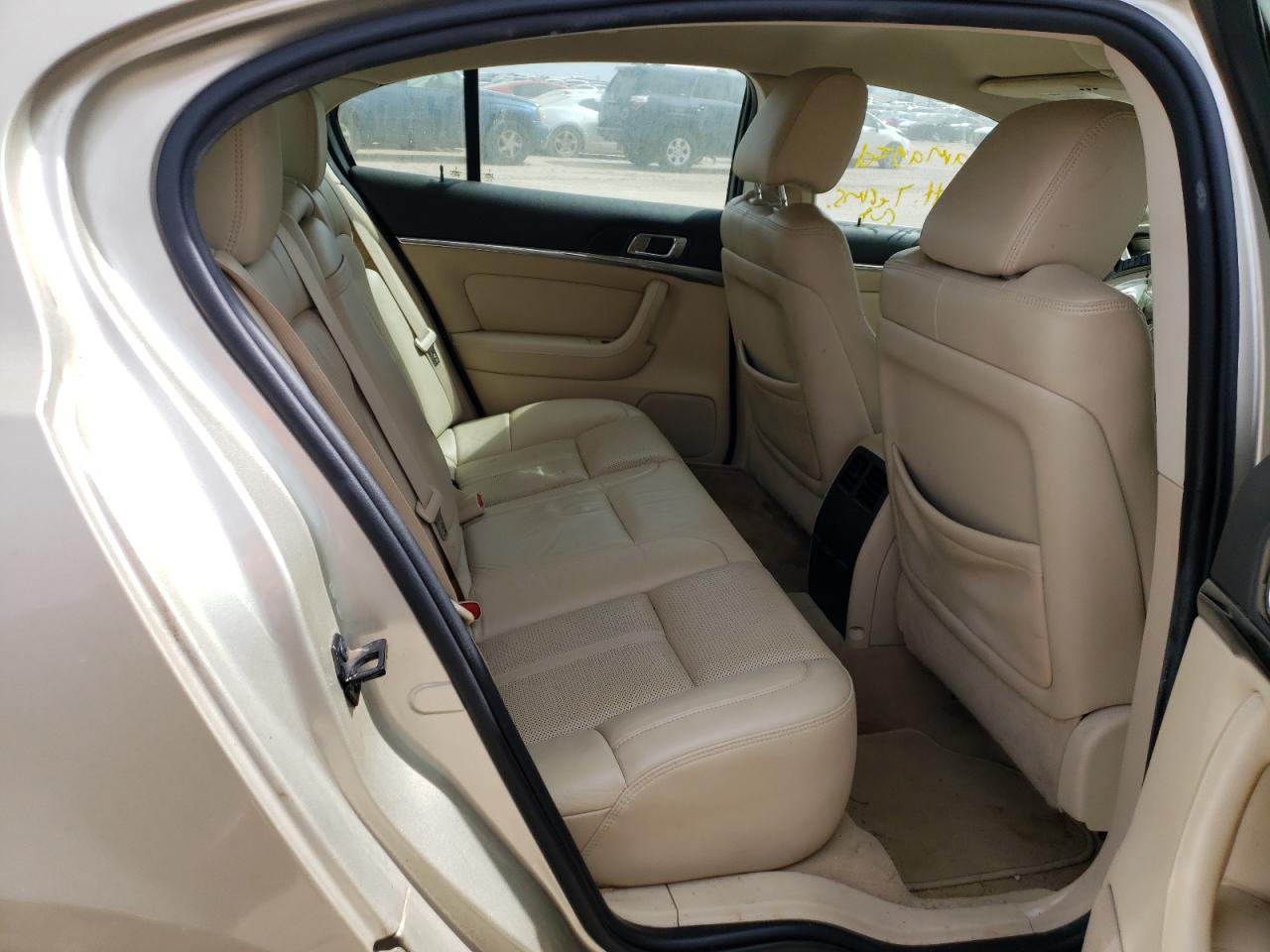 Photo 6 from auction – 2011 LINCOLN MKS with VIN 1LNHL9DR2BG607305