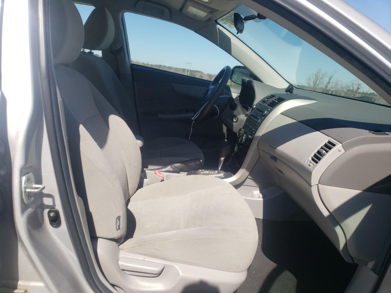 Photo 5 from auction – 2010 TOYOTA COROLLA BA with VIN 1NXBU4EE8AZ346800