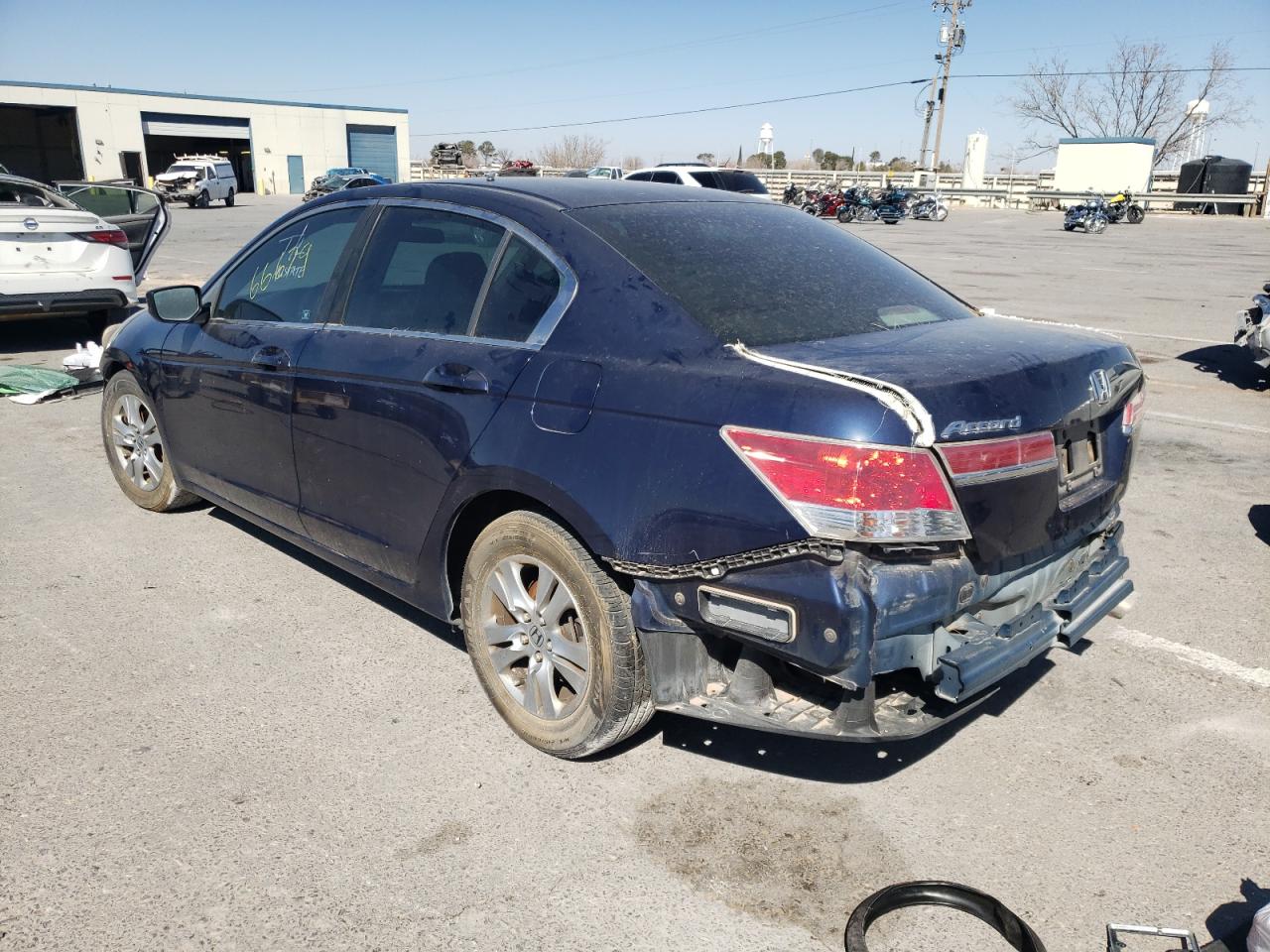 Photo 3 from auction – 2011 HONDA ACCORD LXP with VIN 1HGCP2F42BA101991