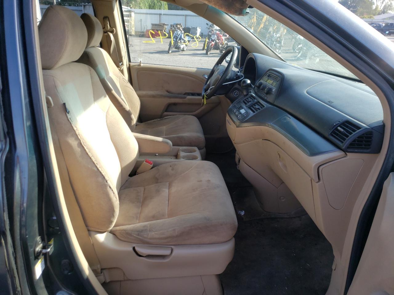 Photo 5 from auction – 2006 HONDA ODYSSEY EX with VIN 5FNRL38436B052983