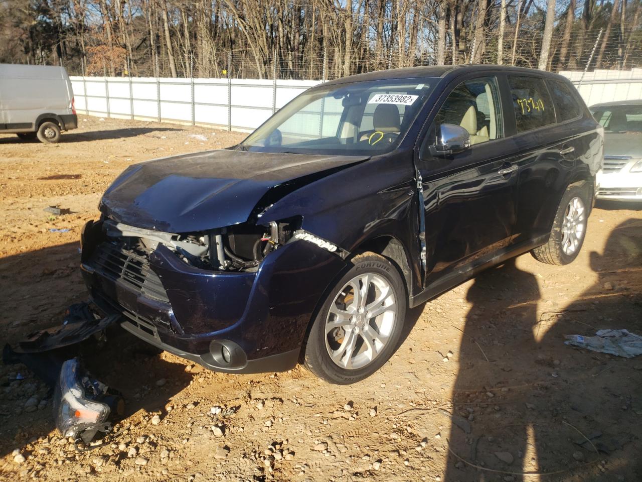Photo 2 from auction – 2014 MITSUBISHI OUTLANDER with VIN JA4JZ4AXXEZ005118