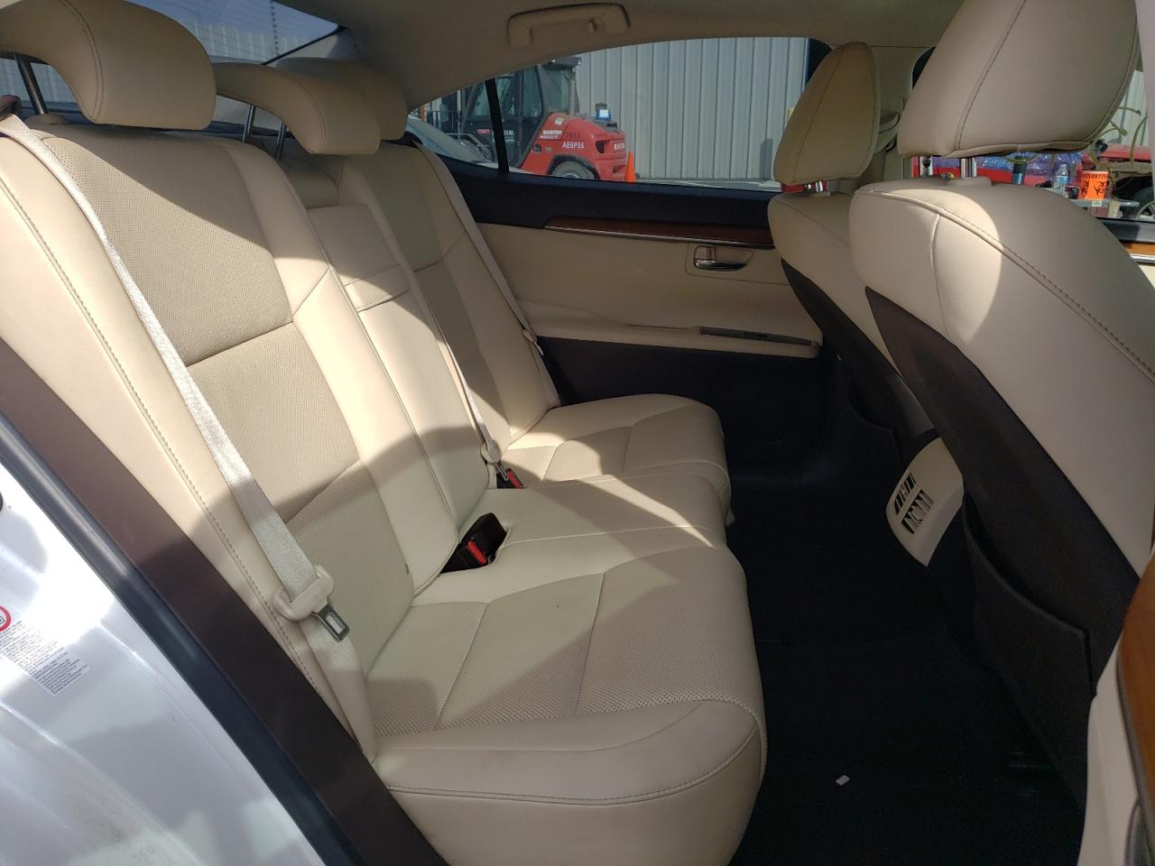 Photo 6 from auction – 2016 LEXUS ES 300H with VIN JTHBW1GG5G2110653