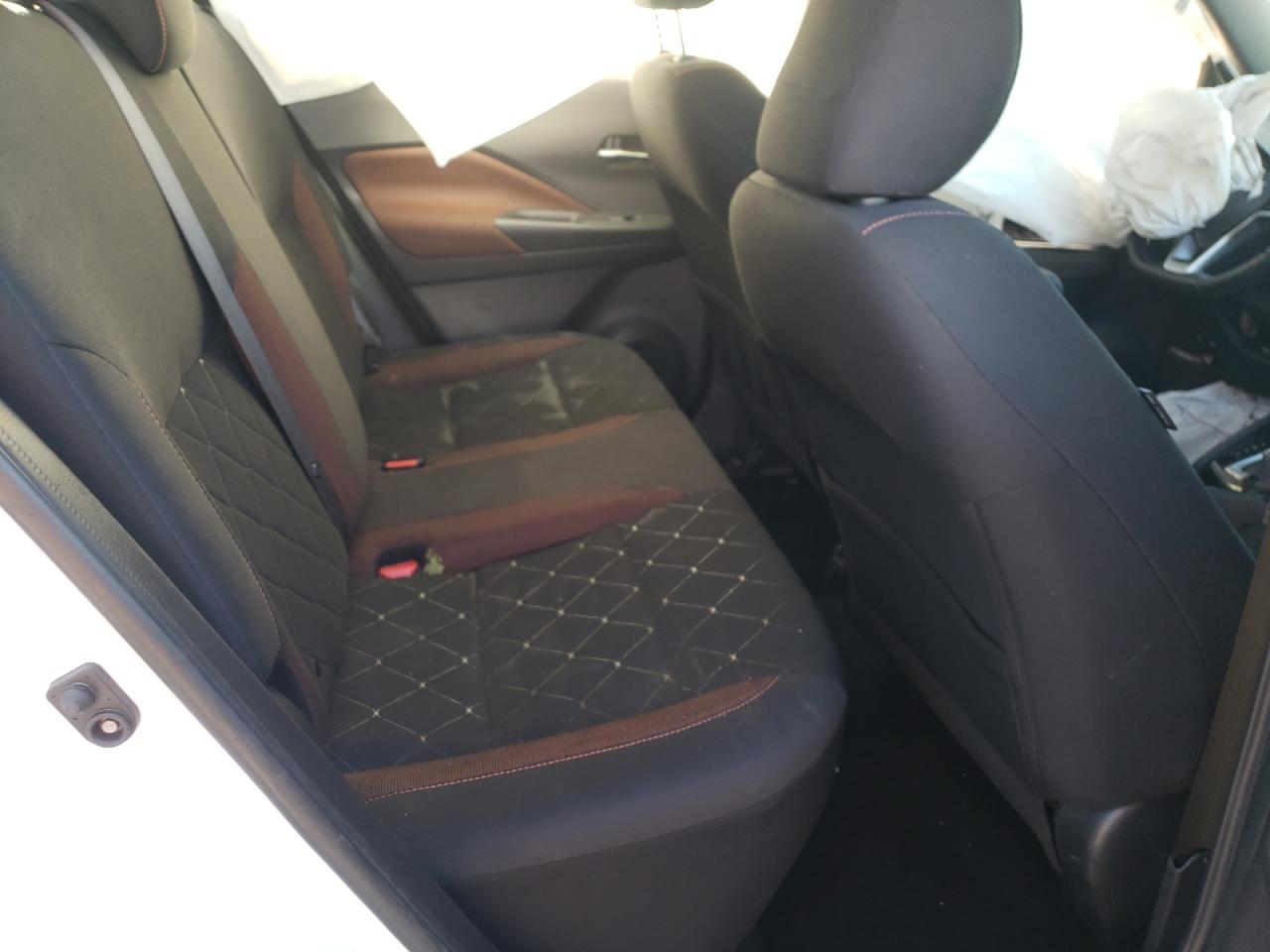 Photo 6 from auction – 2019 NISSAN KICKS S with VIN 3N1CP5CU5KL510941