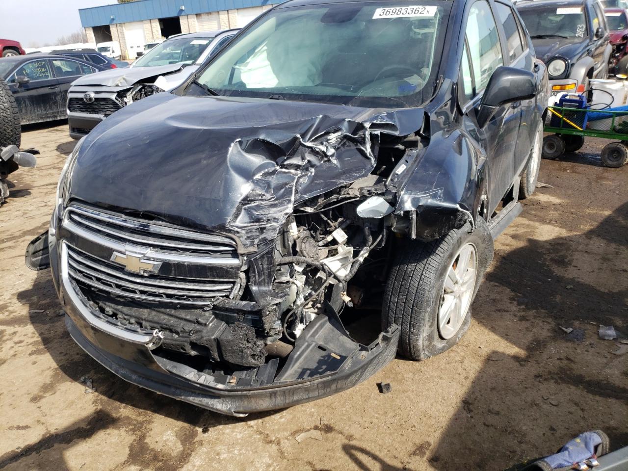Photo 2 from auction – 2015 CHEVROLET TRAX 1LT with VIN 3GNCJLSB2FL220897