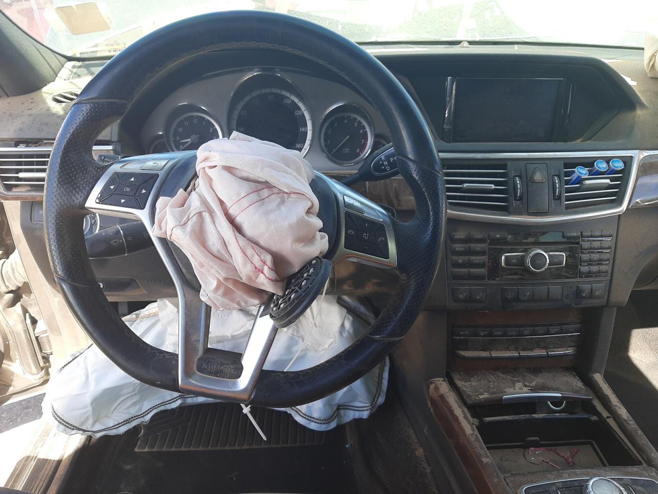 Photo 9 from auction – 2013 MERCEDES-BENZ E 350 with VIN WDDHF5KB5DA694154