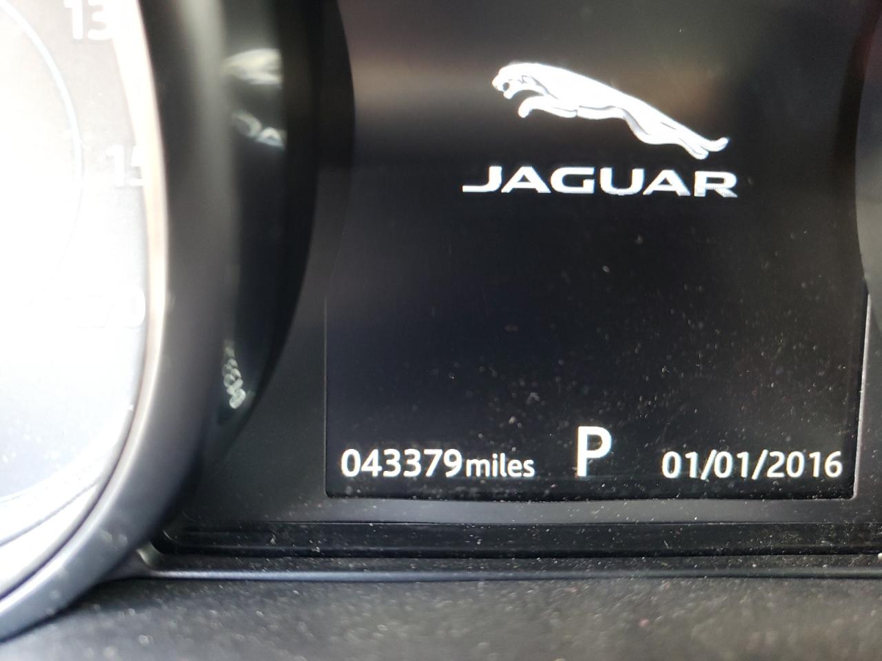 Photo 8 from auction – 2018 JAGUAR XE PREMIUM with VIN SAJAJ4FX7JCP22063