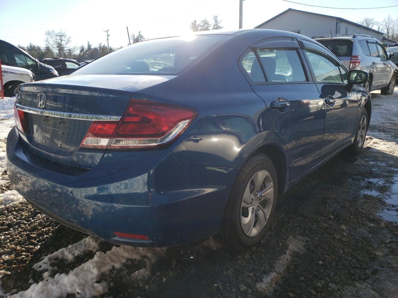 Photo 4 from auction – 2014 HONDA CIVIC LX with VIN 19XFB2F57EE230006