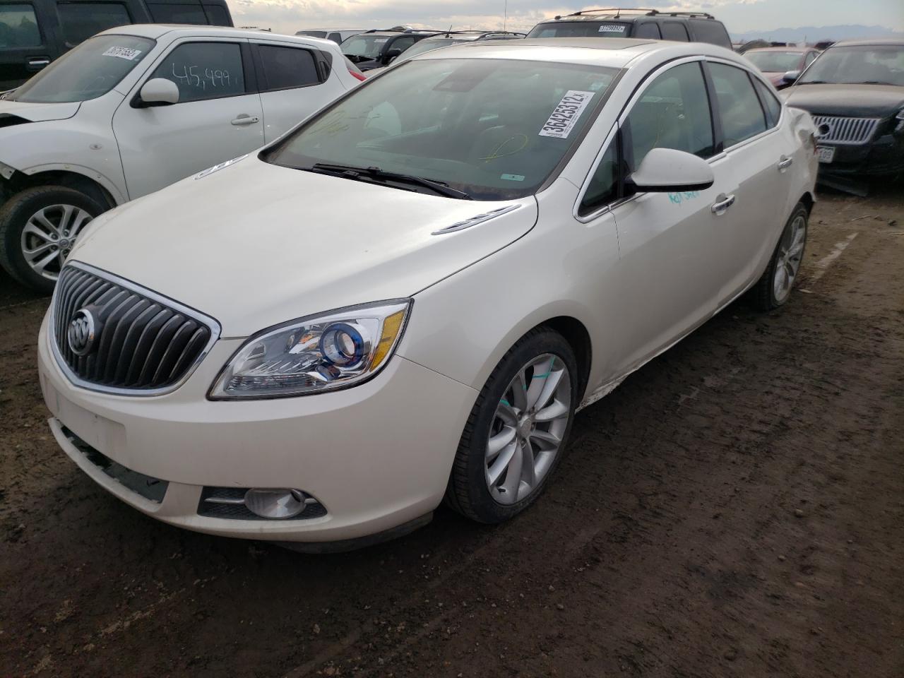 Photo 2 from auction – 2015 BUICK VERANO with VIN 1G4PS5SK4F4145687