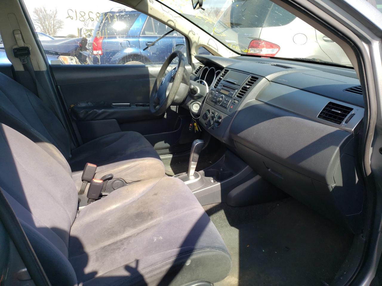 Photo 5 from auction – 2009 NISSAN VERSA S with VIN 3N1BC13E59L416707