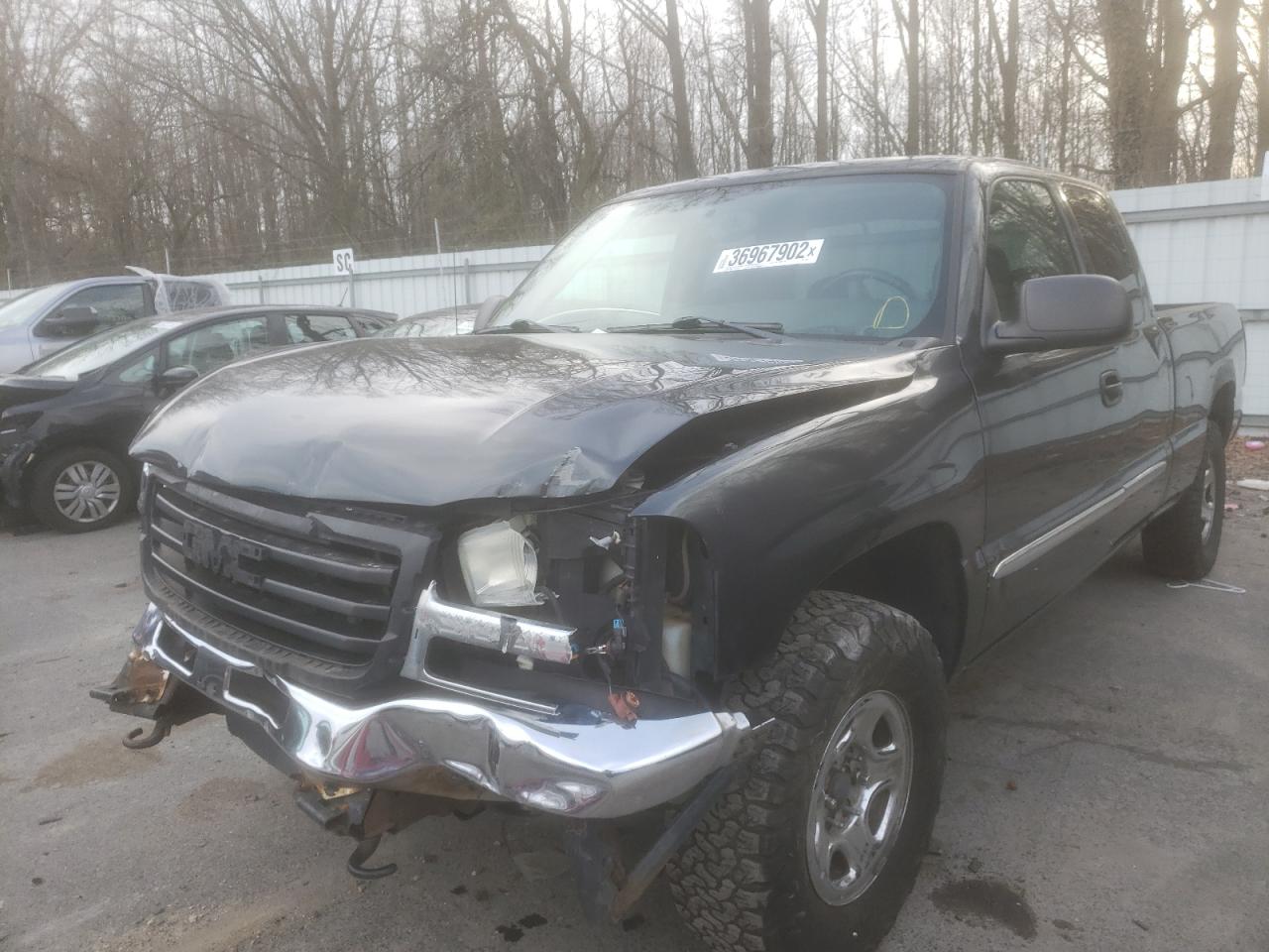 Photo 2 from auction – 2004 GMC NEW SIERRA with VIN 2GTEK19T641303071