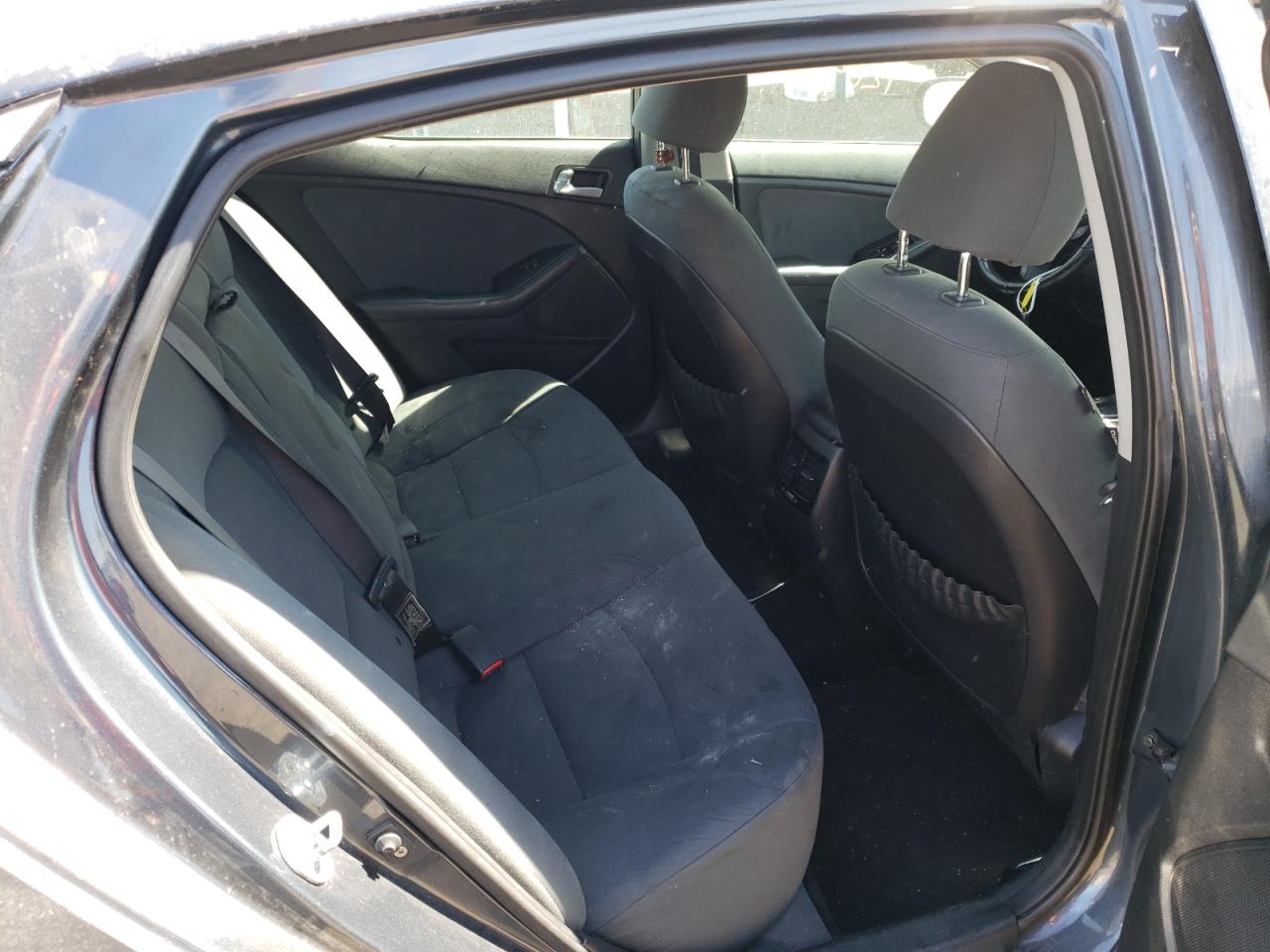 Photo 6 from auction – 2015 KIA OPTIMA HYB with VIN KNAGM4AD5F5077709