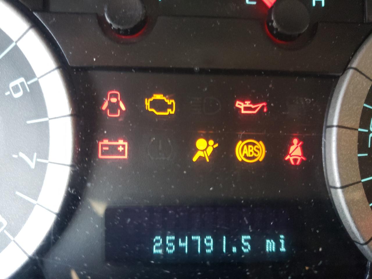 Photo 8 from auction – 2011 FORD ESCAPE XLT with VIN 1FMCU0D76BKA66256