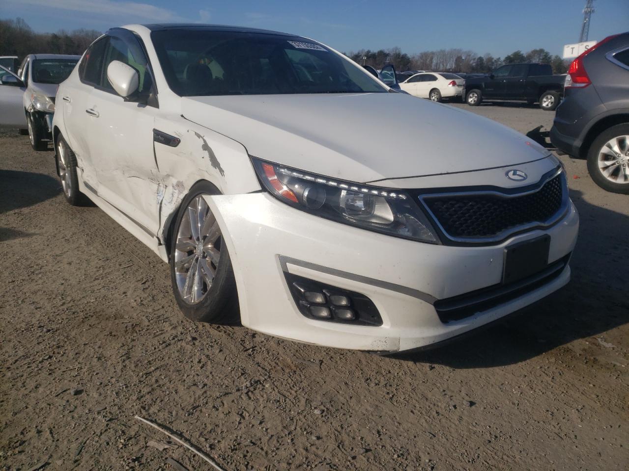 KIA OPTIMA SX 2015 with VIN 5XXGR4A6XFG456433 - Photo from auction