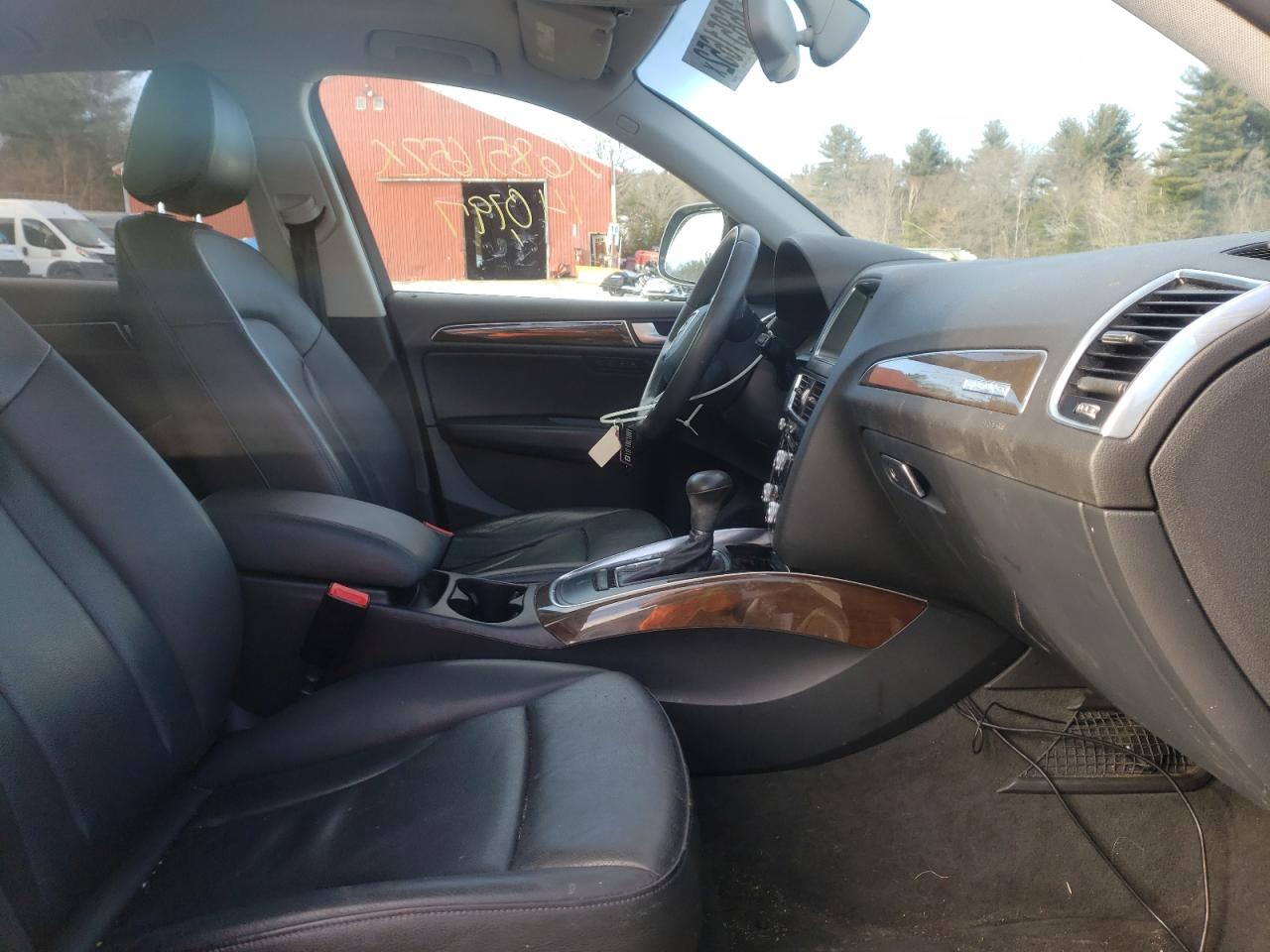 صورة رقم 5 من المزاد - 2014 AUDI Q5 PREMIUM مع VIN WA1LFAFP5EA037529