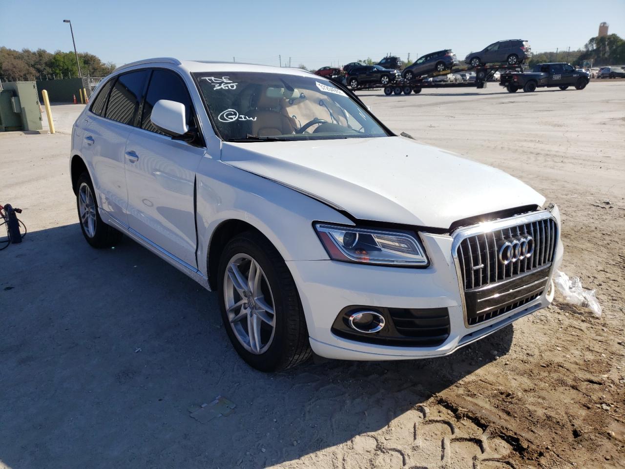 AUDI Q5 PREMIUM 2017 with VIN WA1C2AFP5HA099299 - Photo from auction