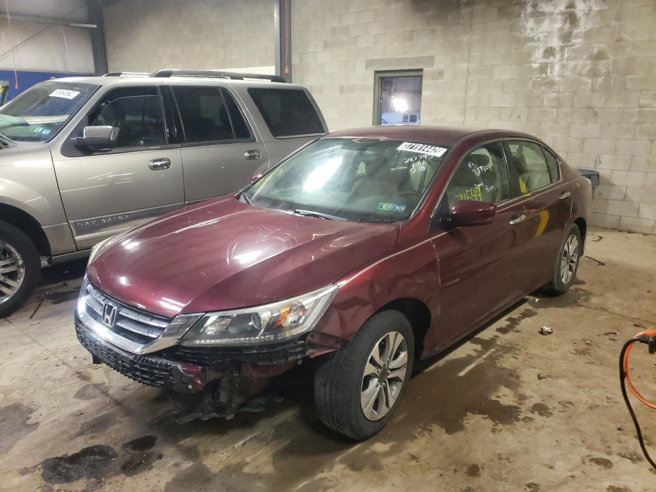 Photo 2 from auction – 2014 HONDA ACCORD LX with VIN 1HGCR2F32EA287795