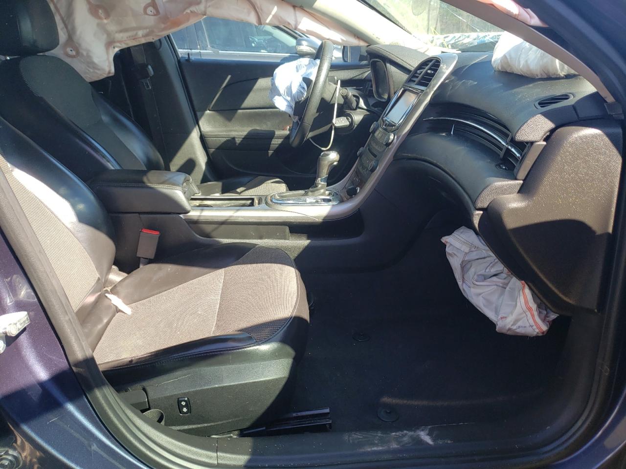Photo 5 from auction – 2013 CHEVROLET MALIBU 1LT with VIN 1G11C5SA6DF307828