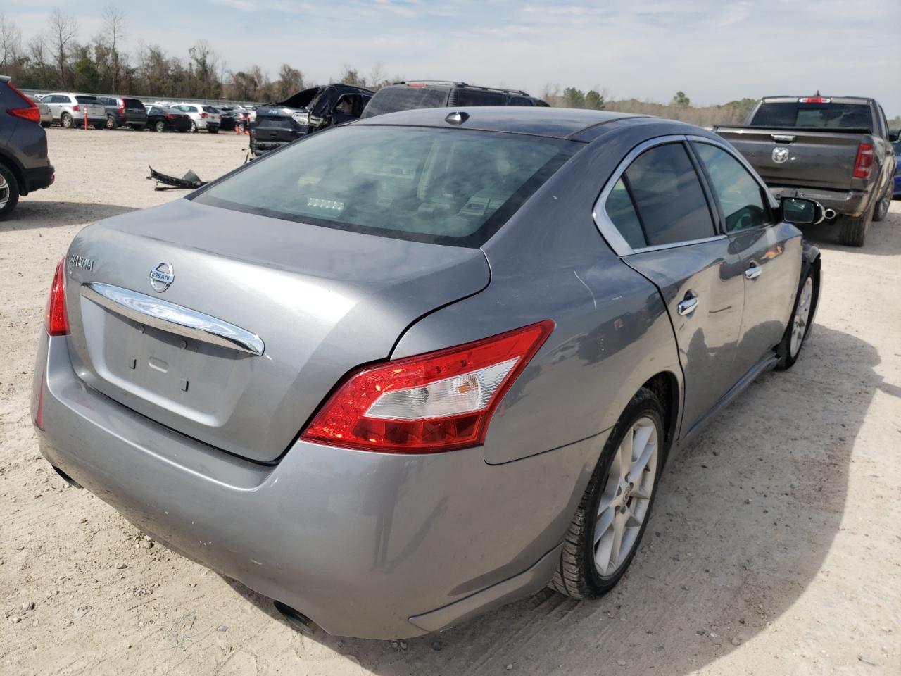 Photo 4 from auction – 2009 NISSAN MAXIMA S with VIN 1N4AA51E09C850382