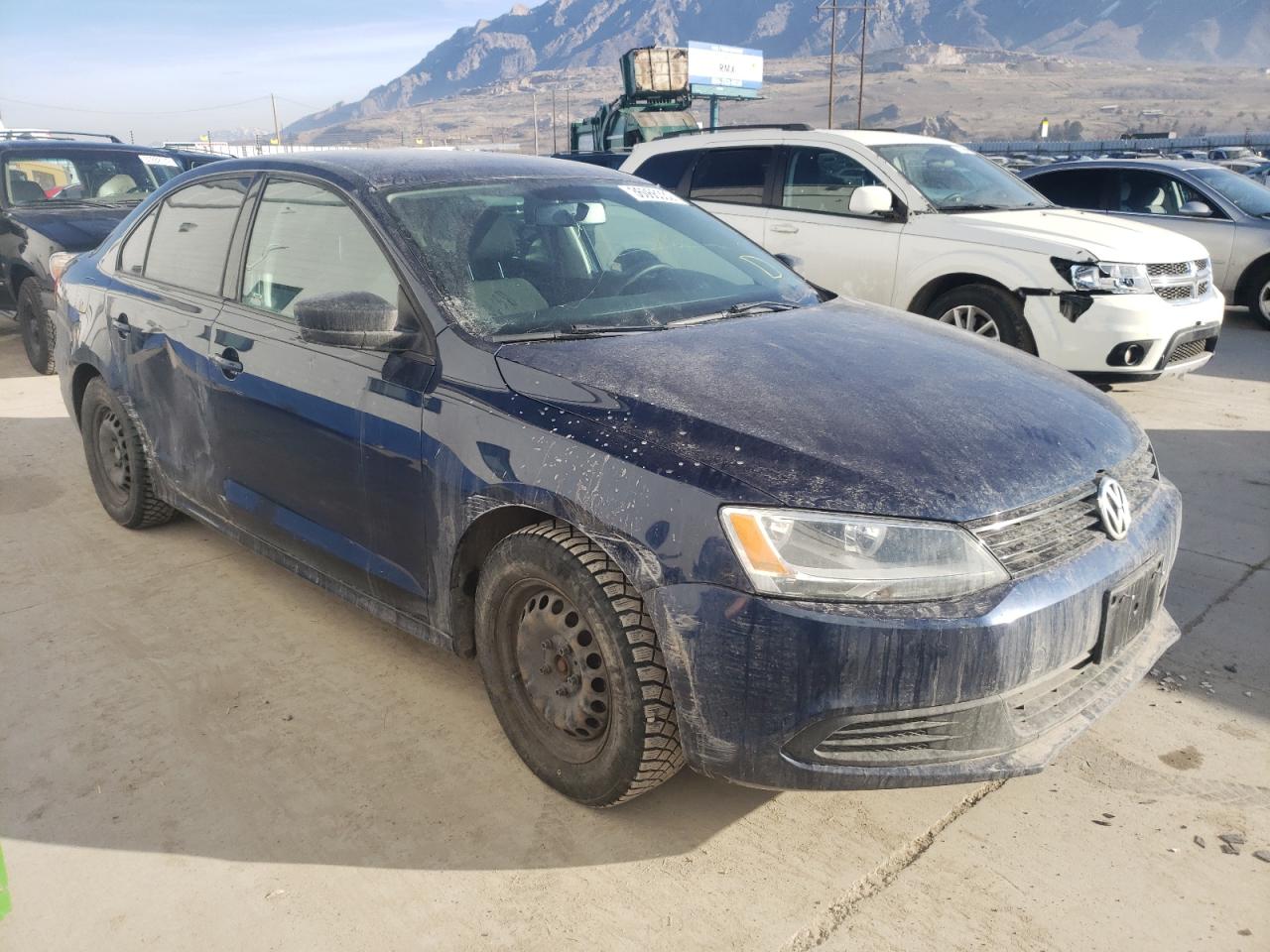 VOLKSWAGEN JETTA BASE 2014 with VIN 3VW1K7AJ5EM384292 - Photo from auction