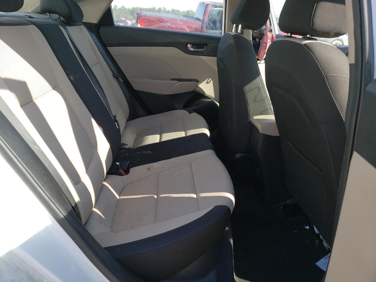 Photo 6 from auction – 2019 HYUNDAI ACCENT SE with VIN 3KPC24A38KE053238