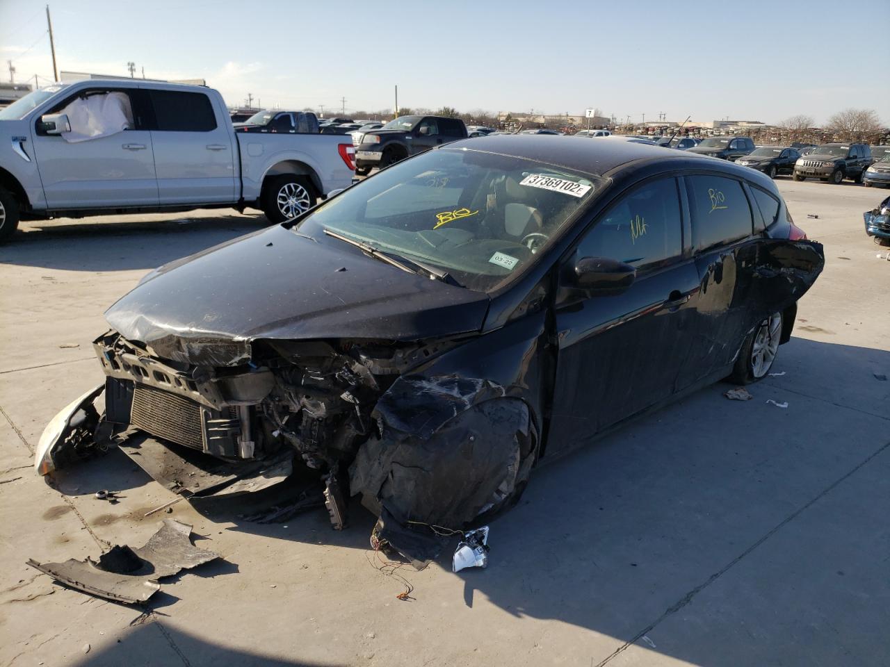 Photo 2 from auction – 2012 FORD FOCUS SE with VIN 1FAHP3K20CL129282