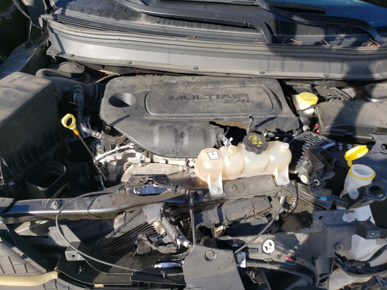 Photo 7 from auction – 2019 JEEP CHEROKEE L with VIN 1C4PJLDB4KD415827