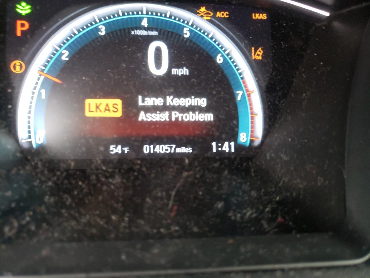 Photo 8 from auction – 2019 HONDA CIVIC LX with VIN 19XFC2F64KE212239