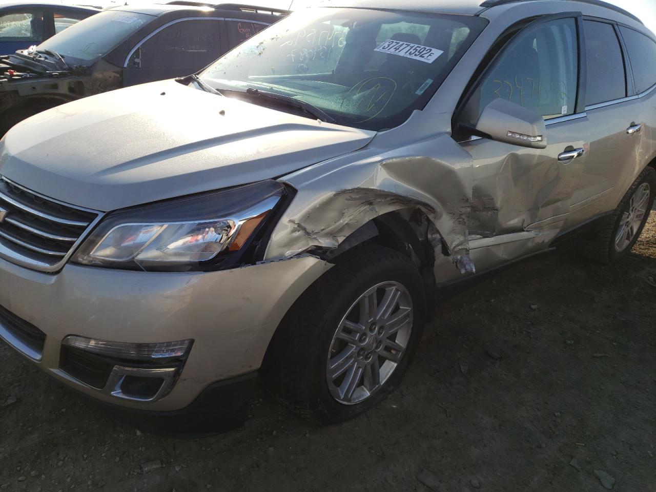 Photo 9 from auction – 2015 CHEVROLET TRAVERSE L with VIN 1GNKRGKD3FJ154087