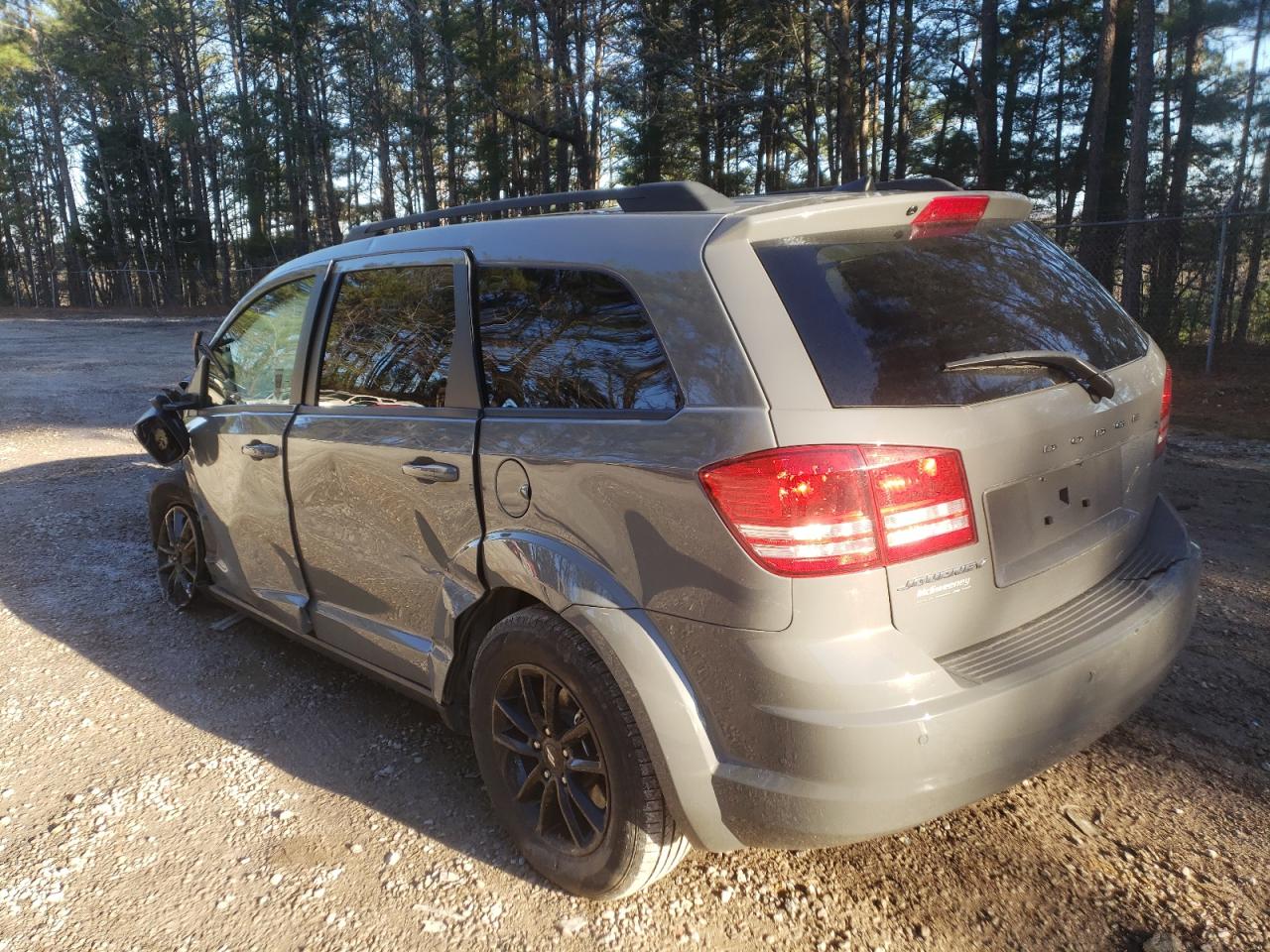 Photo 3 from auction – 2020 DODGE JOURNEY SE with VIN 3C4PDCAB0LT253962