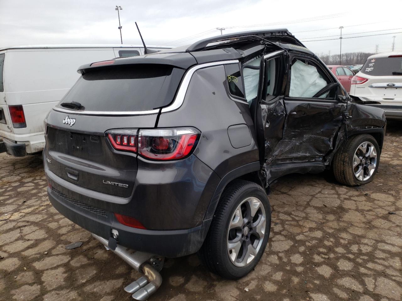 Photo 4 from auction – 2021 JEEP COMPASS LI with VIN 3C4NJDCB6MT556703