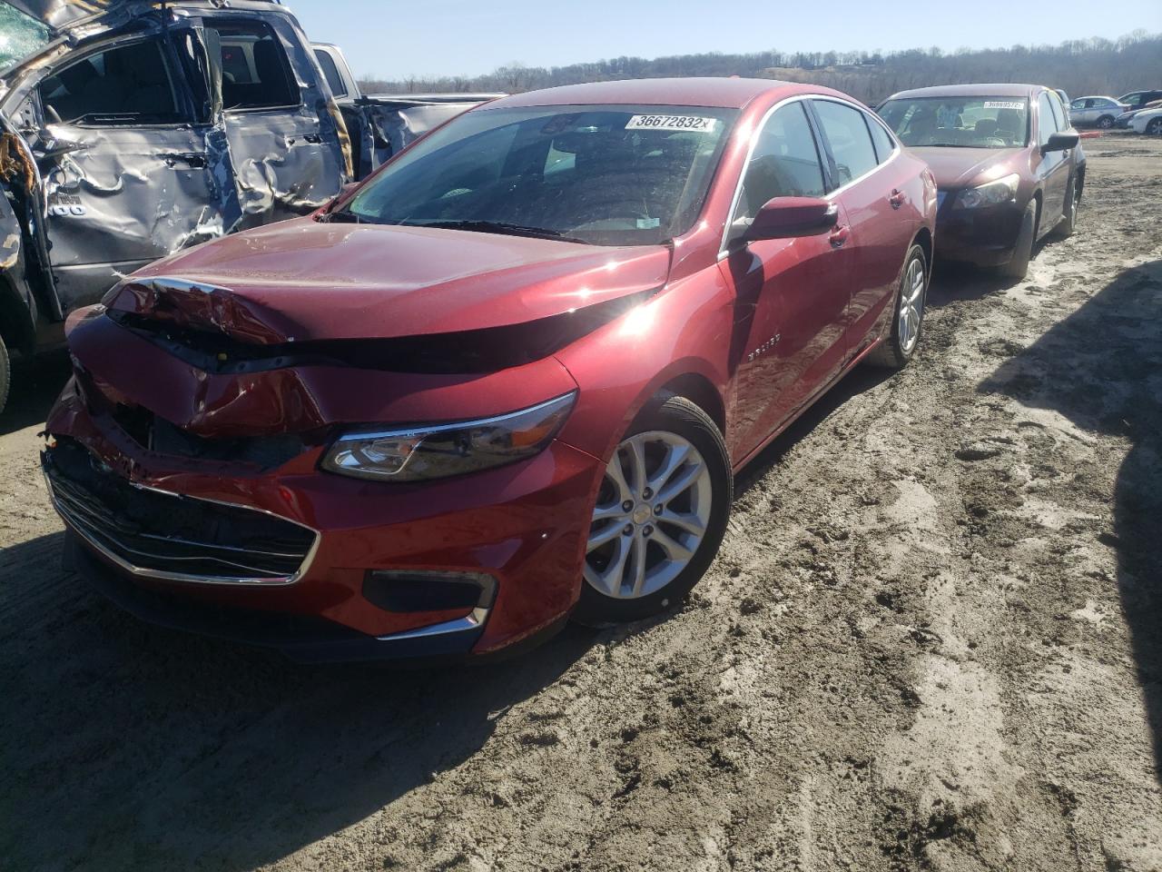 Photo 2 from auction – 2018 CHEVROLET MALIBU LT with VIN 1G1ZD5ST6JF100353