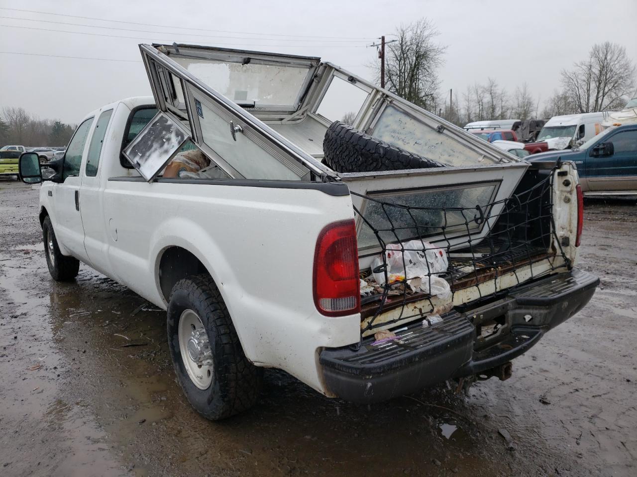 Photo 3 from auction – 2004 FORD F250 SUPER with VIN 3FTNX20L04MA10070