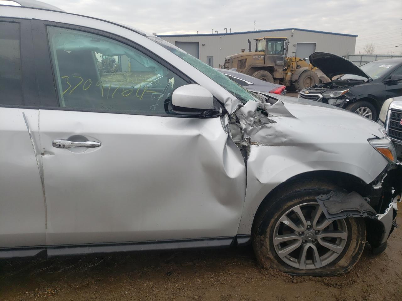 Photo 9 from auction – 2016 NISSAN PATHFINDER with VIN 5N1AR2MM1GC656098