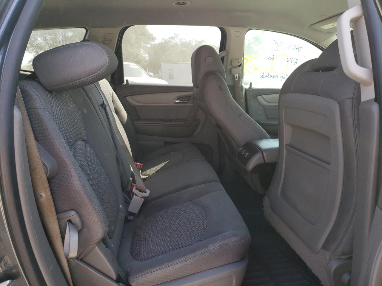 Photo 6 from auction – 2014 CHEVROLET TRAVERSE L with VIN 1GNKRFKD7EJ286309