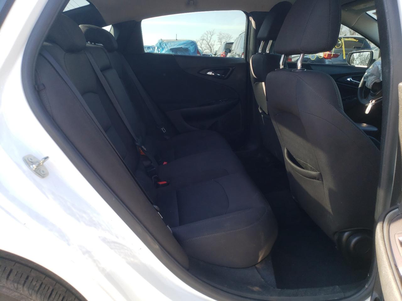 Photo 6 from auction – 2018 CHEVROLET MALIBU LT with VIN 1G1ZD5ST9JF266477