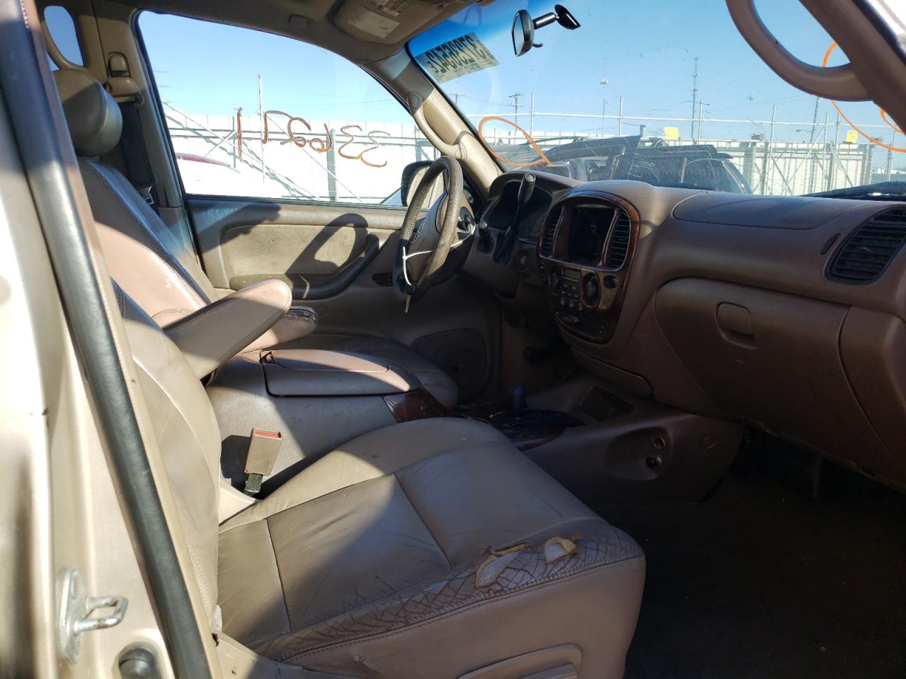 Photo 5 from auction – 2003 TOYOTA SEQUOIA SR with VIN 5TDBT44A73S168553