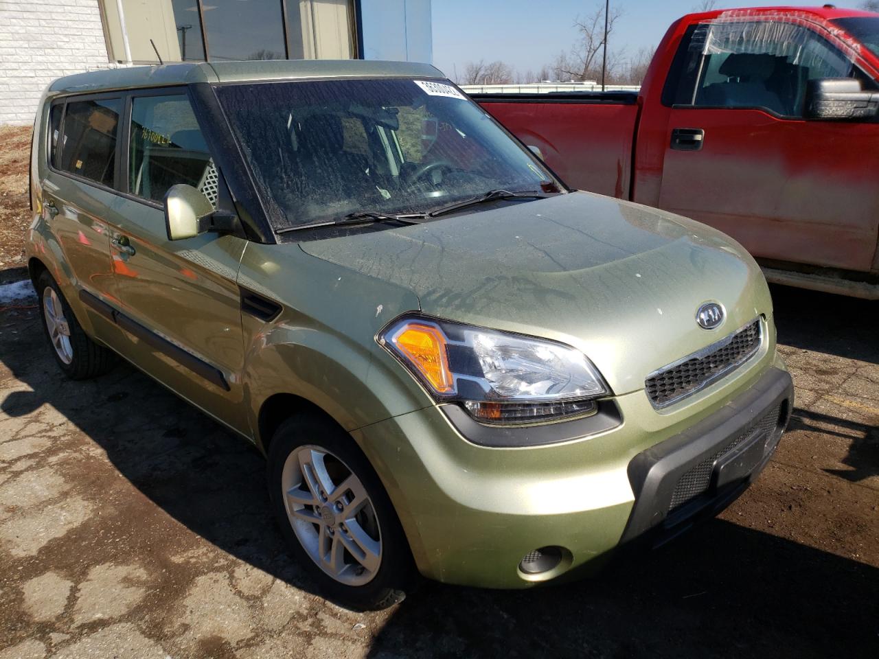 KIA SOUL + 2011 with VIN KNDJT2A27B7331076 - Photo from auction
