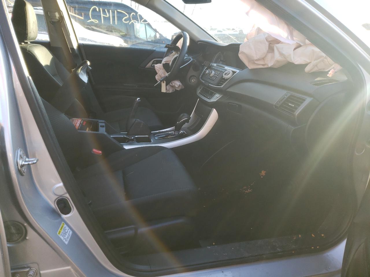 Photo 5 from auction – 2014 HONDA ACCORD LX with VIN 1HGCR2F39EA288829