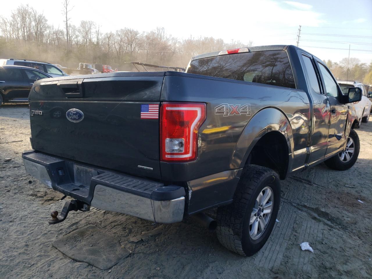 Photo 4 from auction – 2015 FORD F150 SUPER with VIN 1FTFX1EF0FFB24803