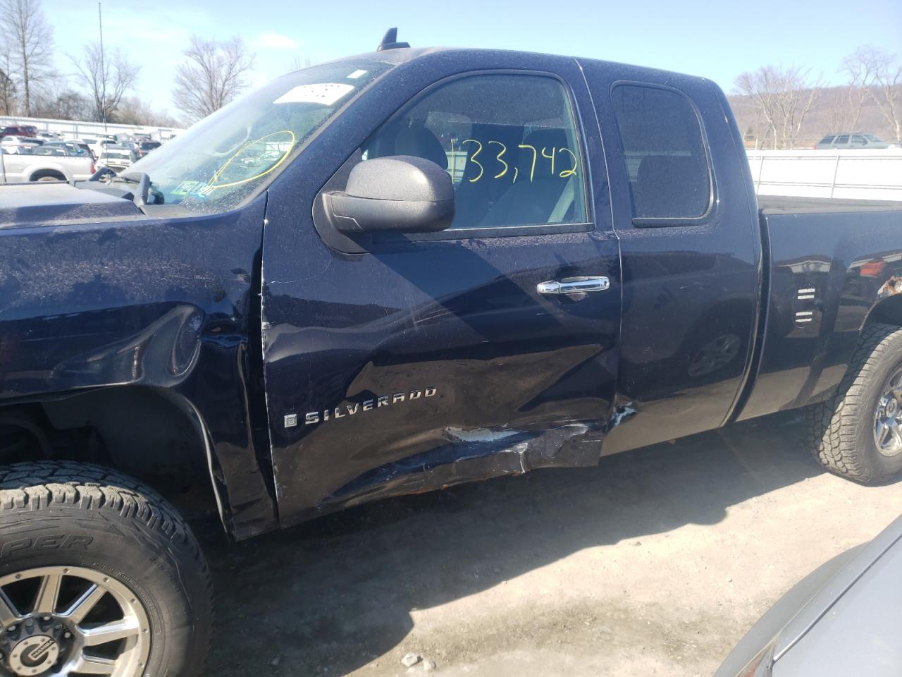 Photo 9 from auction – 2007 CHEVROLET SILVERADO with VIN 1GCEK190X7Z502478